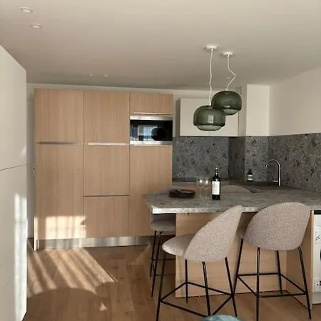 Les Hirondelles * Aix-les-Bains